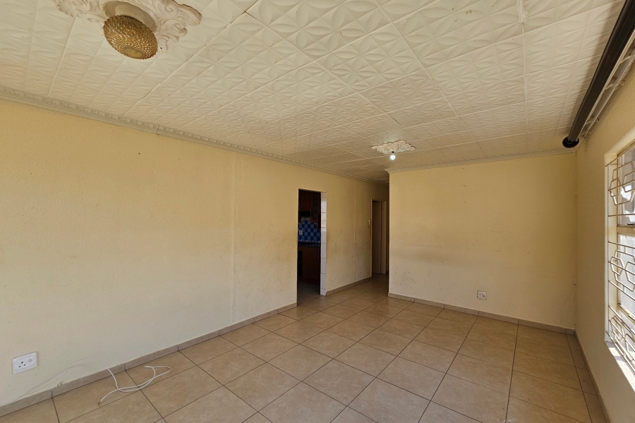 To Let 3 Bedroom Property for Rent in Tlhabane West North West